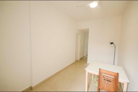 Casa para alugar com 100m², 3 quartos e 1 vaga Casa para alugar com 100m², 3 quartos e 1 vagaSala