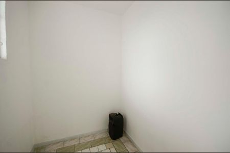 Casa para alugar com 100m², 3 quartos e 1 vaga Casa para alugar com 100m², 3 quartos e 1 vagaQuarto de Serviço