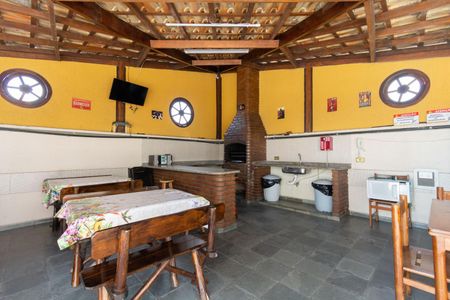 Apartamento à venda com 55m², 2 quartos e 1 vagaÁrea comum - Churrasqueira