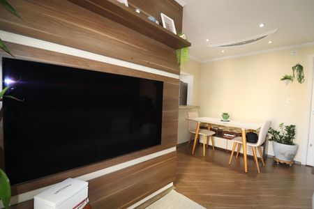 Apartamento à venda com 55m², 2 quartos e 1 vagaSala