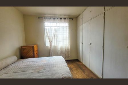 Apartamento à venda com 266m², 3 quartos e 4 vagasQuarto 5