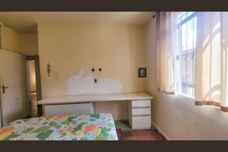 Apartamento à venda com 266m², 3 quartos e 4 vagasQuarto 6