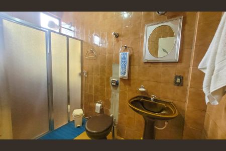 Apartamento à venda com 266m², 3 quartos e 4 vagasBanheiro 4