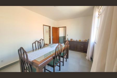 Apartamento à venda com 266m², 3 quartos e 4 vagasSala de Jantar