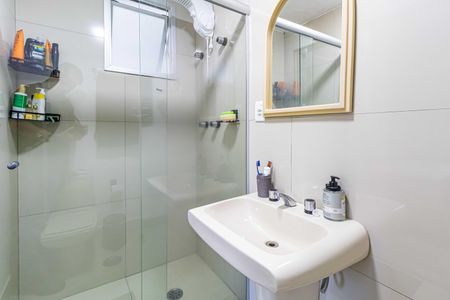 Apartamento à venda com 168m², 2 quartos e 2 vagas Apartamento à venda com 168m², 2 quartos e 2 vagasBanheiro da Suíte