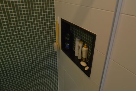 Casa de condomínio à venda com 390m², 5 quartos e 4 vagasBanheiro da Suíte 1