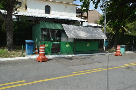 Casa de condomínio à venda com 390m², 5 quartos e 4 vagasÁrea comum - Mini Mercado