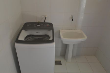 Casa de condomínio à venda com 390m², 5 quartos e 4 vagasÁrea de Serviço