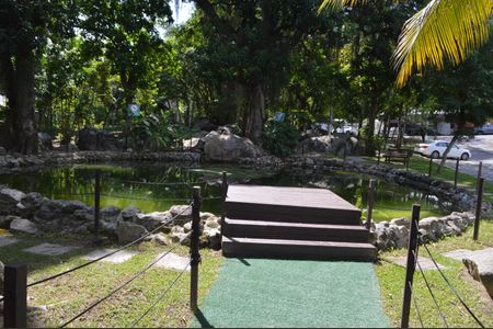 Casa de condomínio à venda com 390m², 5 quartos e 4 vagasÁrea comum - Lago