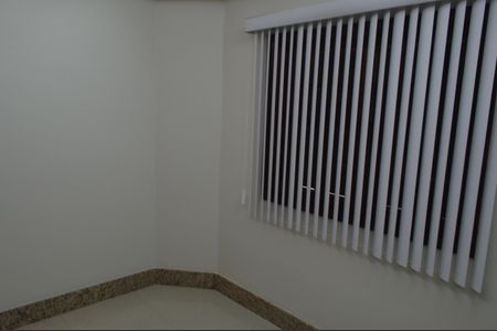 Casa de condomínio à venda com 390m², 5 quartos e 4 vagasSuíte 1