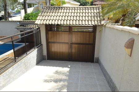 Casa de condomínio à venda com 390m², 5 quartos e 4 vagasGaragem