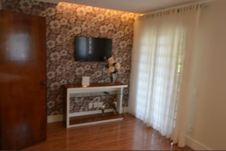 Casa de condomínio à venda com 390m², 5 quartos e 4 vagasSuíte 2