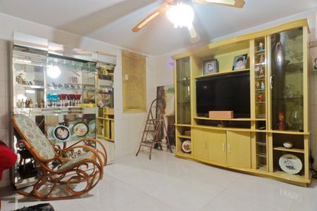 Casa à venda com 250m², 4 quartos e 5 vagasSala 2