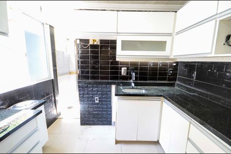 Apartamento para alugar com 75m², 3 quartos e 1 vaga Apartamento para alugar com 75m², 3 quartos e 1 vagaCozinha