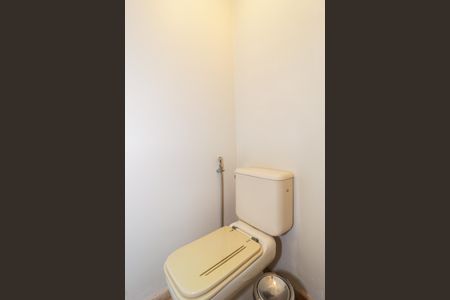 Apartamento para alugar com 300m², 4 quartos e 4 vagasLavabo