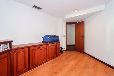 Apartamento para alugar com 300m², 4 quartos e 4 vagasSuíte 4