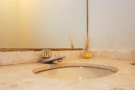 Apartamento para alugar com 300m², 4 quartos e 4 vagasLavabo