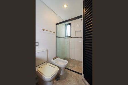 Apartamento para alugar com 300m², 4 quartos e 4 vagasBanheiro da Suíte 2