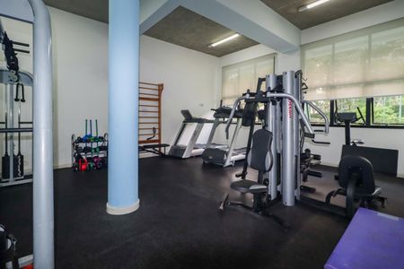 Apartamento para alugar com 300m², 4 quartos e 4 vagasÁrea comum - Academia