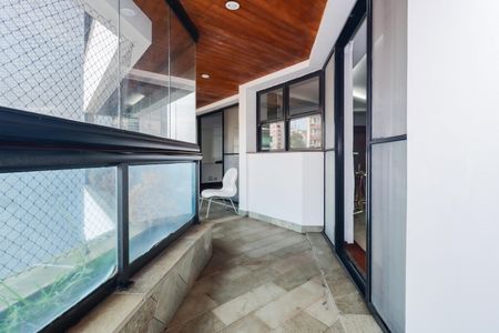 Apartamento para alugar com 300m², 4 quartos e 4 vagasVaranda da Sala