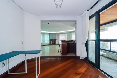 Apartamento para alugar com 300m², 4 quartos e 4 vagasSala de Jantar
