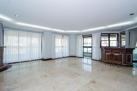 Apartamento para alugar com 300m², 4 quartos e 4 vagasSala