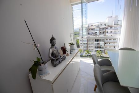 Apartamento à venda com 175m², 2 quartos e 2 vagasVaranda