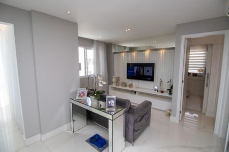 Apartamento à venda com 175m², 2 quartos e 2 vagasSala