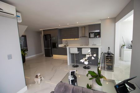 Apartamento à venda com 175m², 2 quartos e 2 vagasSala