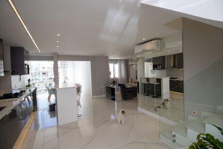 Apartamento à venda com 175m², 2 quartos e 2 vagasSala