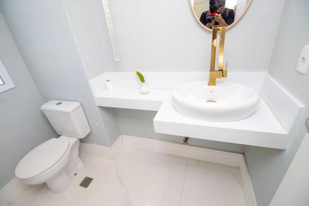 Apartamento à venda com 175m², 2 quartos e 2 vagasLavabo