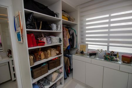 Apartamento à venda com 175m², 2 quartos e 2 vagasCloset