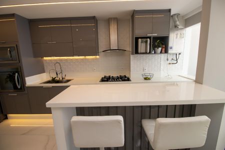 Apartamento à venda com 175m², 2 quartos e 2 vagasCozinha