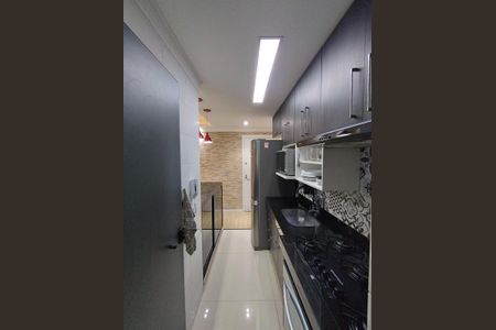 Apartamento à venda com 54m², 2 quartos e 1 vaga Apartamento à venda com 54m², 2 quartos e 1 vagaCozinha - Armários