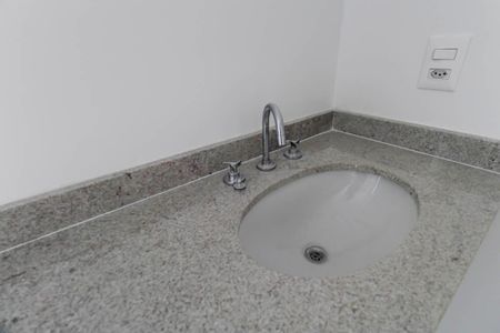 Apartamento para alugar com 95m², 3 quartos e 2 vagas Apartamento para alugar com 95m², 3 quartos e 2 vagasBanheiro da Suíte