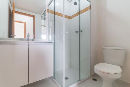 Apartamento para alugar com 71m², 2 quartos e 2 vagasBanheiro