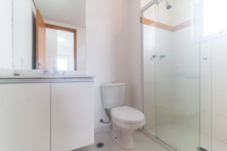 Apartamento para alugar com 71m², 2 quartos e 2 vagasBanheiro da Suíte