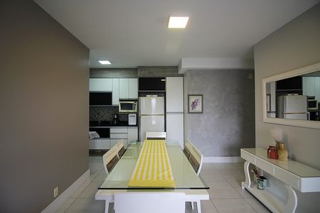 Apartamento à venda com 87m², 2 quartos e 1 vagaSala