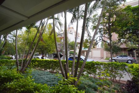 Apartamento para alugar com 122m², 3 quartos e 1 vagaSuíte - Vista