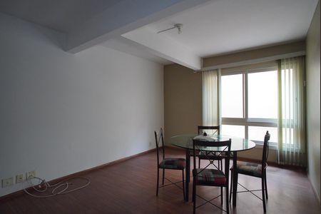 Apartamento para alugar com 122m², 3 quartos e 1 vagaSala