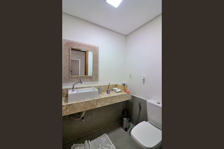 Casa à venda com 430m², 3 quartos e 7 vagasLavabo