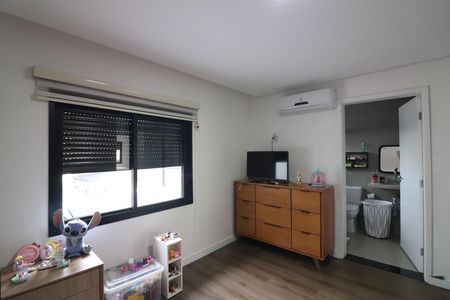 Casa à venda com 430m², 3 quartos e 7 vagasSuíte 2