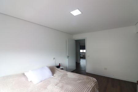 Casa à venda com 430m², 3 quartos e 7 vagasSuíte 1