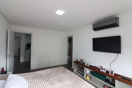 Suíte 1 de casa à venda com 3 quartos, 430m² em Vila Mariza, São Bernardo do Campo