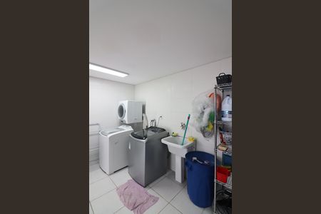 Casa à venda com 430m², 3 quartos e 7 vagasÁrea de Serviço
