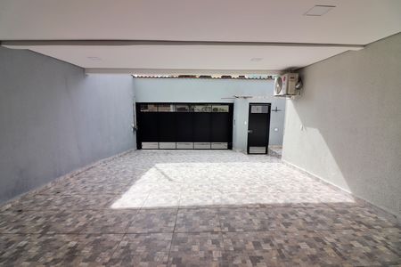 Garagem de casa à venda com 3 quartos, 430m² em Vila Mariza, São Bernardo do Campo