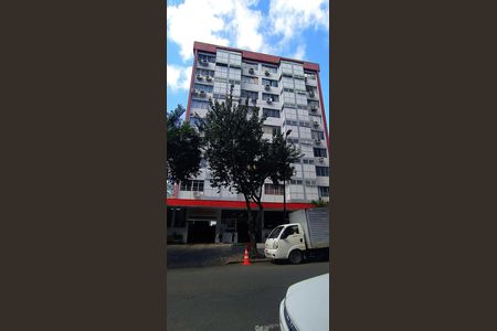 Studio à venda com 32m², 1 quarto e sem vaga Studio à venda com 32m², 1 quarto e sem vagaFachada
