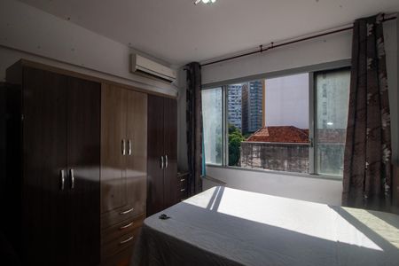 Studio à venda com 32m², 1 quarto e sem vaga Studio à venda com 32m², 1 quarto e sem vagaSala/Quarto