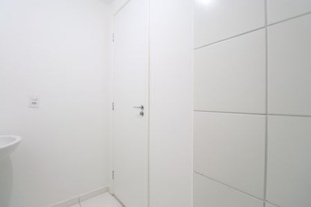 Apartamento para alugar com 40m², 2 quartos e sem vagaBanheiro