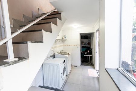 Casa para alugar com 300m², 3 quartos e 4 vagas Casa para alugar com 300m², 3 quartos e 4 vagasÁrea de Serviço